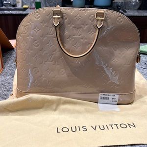 Louis Vuitton Patent Alma PM in Beige Nude